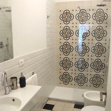 Il Capitano Pensión Lerici