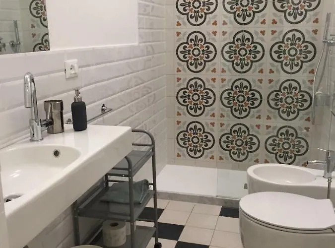 Il Capitano بيت ضيافة ليريسي