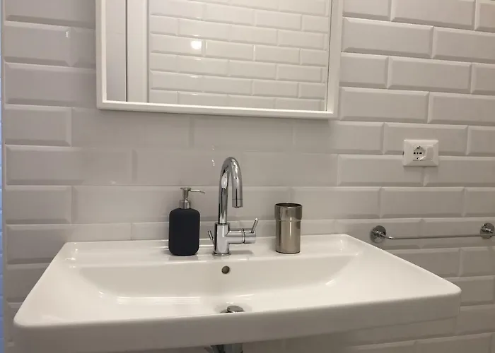 Il Capitano Penzion Lerici